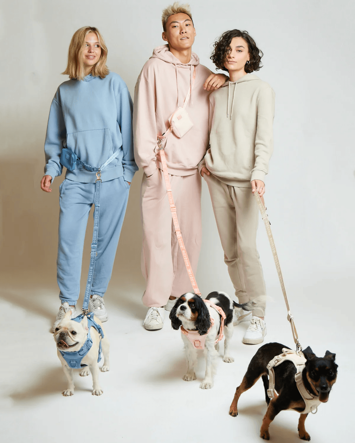 Trela GO! With Ease Hands Free Leash premium da Maxbone em Coral Peach — detalhe do acabamento (57)